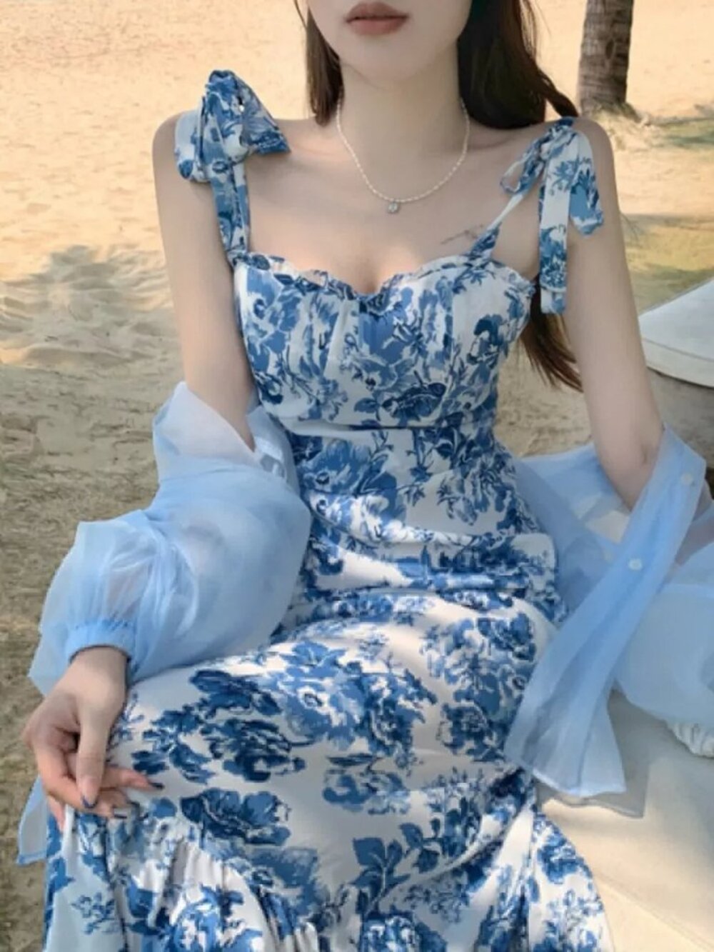 Floral Print Tie-Strap Midi Dress